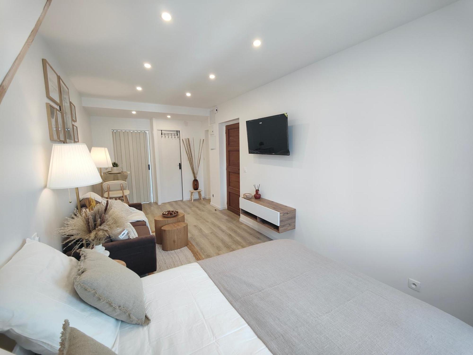 Doris 2 Apartment Chateaudun Bagian luar foto